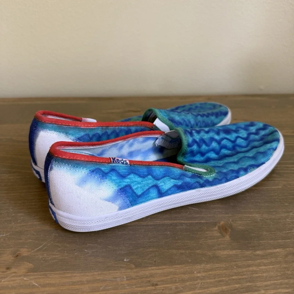 Keds Womens 7.5 Blue Teal Tie Dye Red Trim Slip On Flat Sneakers Shoes